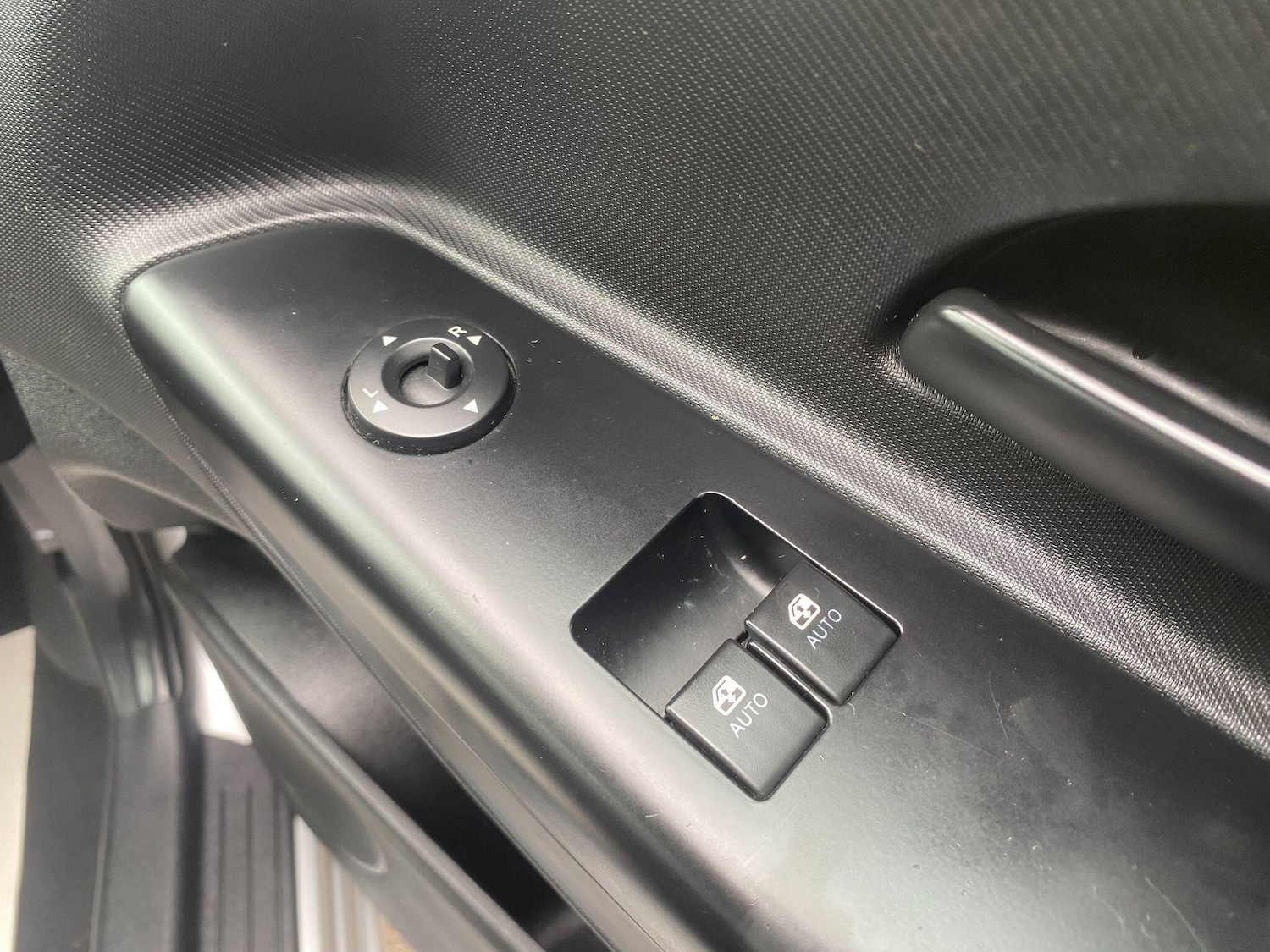 Used Kia Ceed 2009 for sale - 77625558: Photo 8