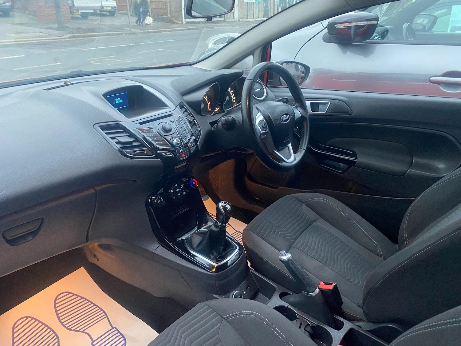 Used Ford Fiesta 2014 for sale - 76913219: Photo 12