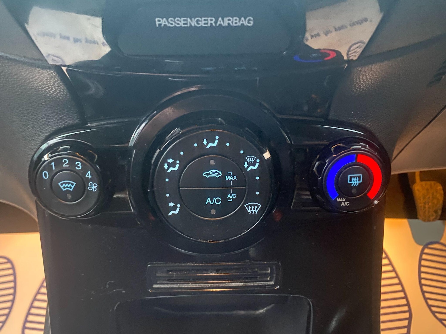 Used Ford Fiesta 2014 for sale - 76913219: Photo 15