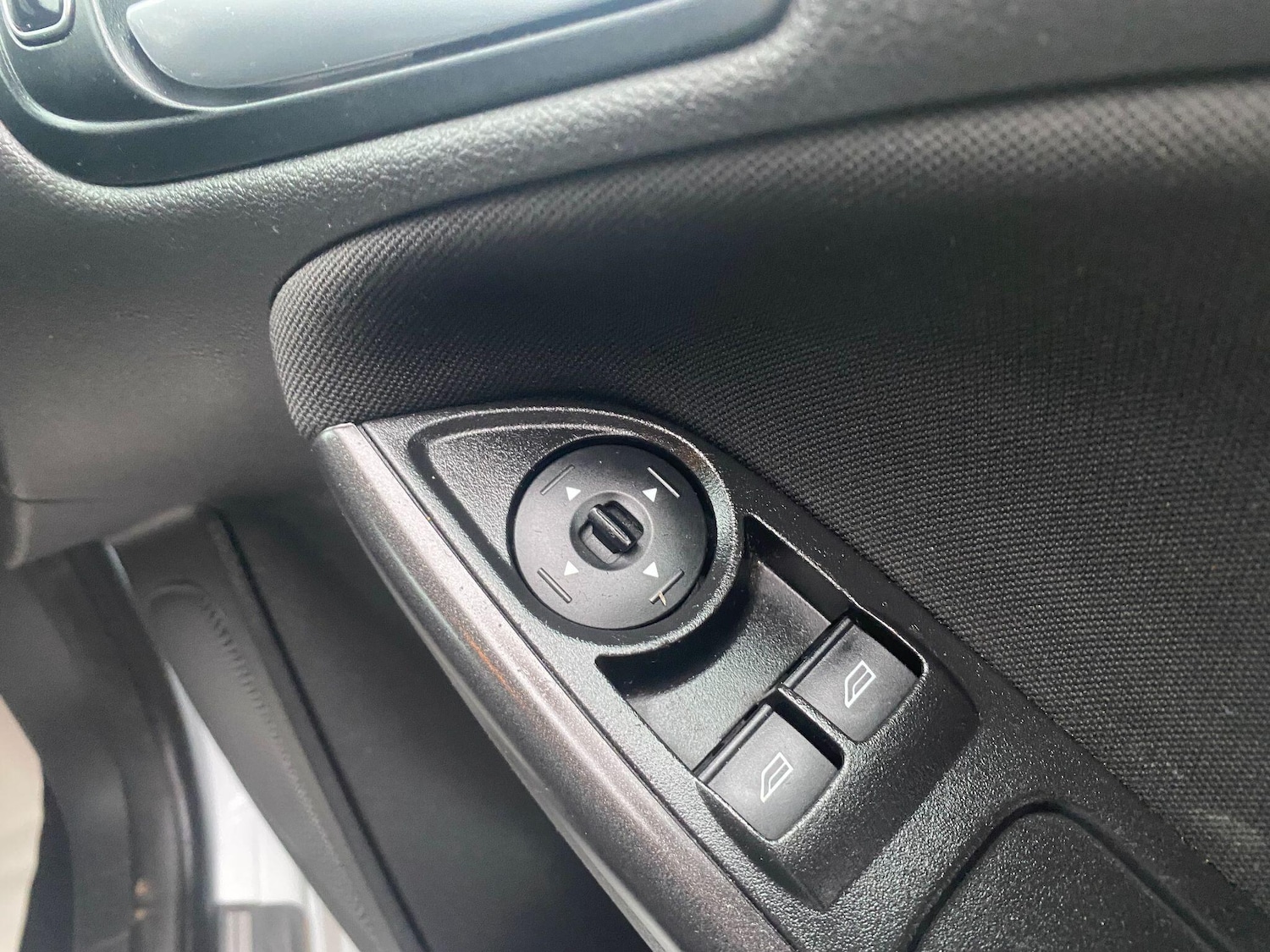 Used Ford Focus 2017 for sale - 77424581: Photo 10