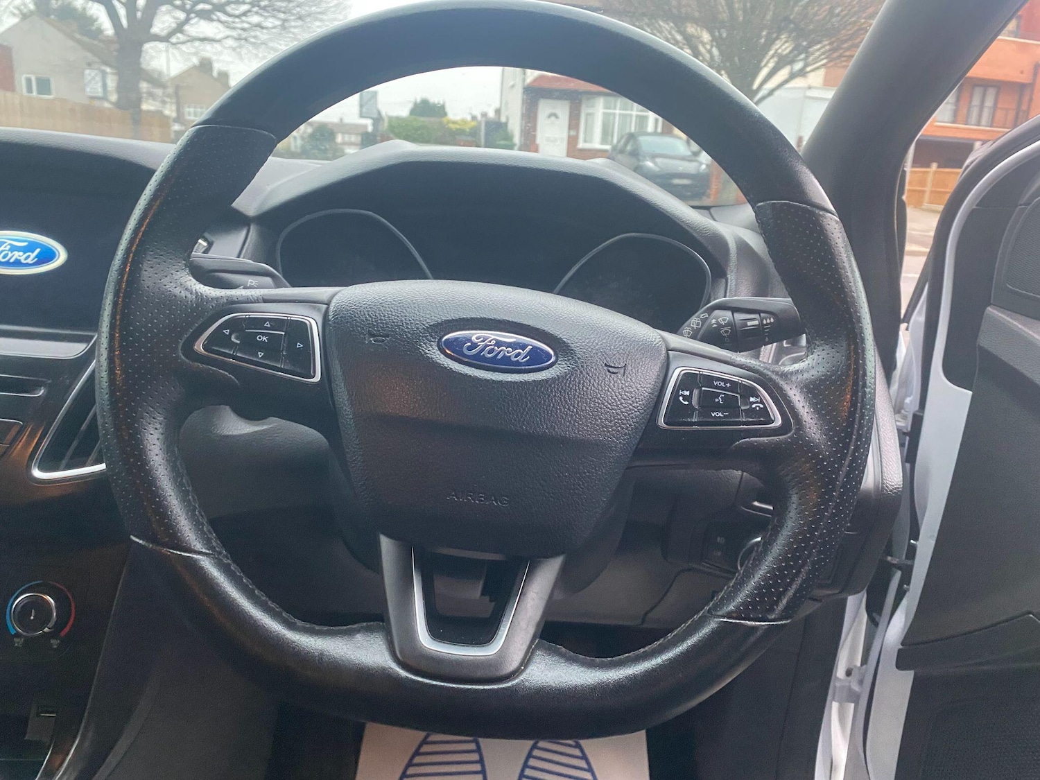 Used Ford Focus 2017 for sale - 77424581: Photo 14