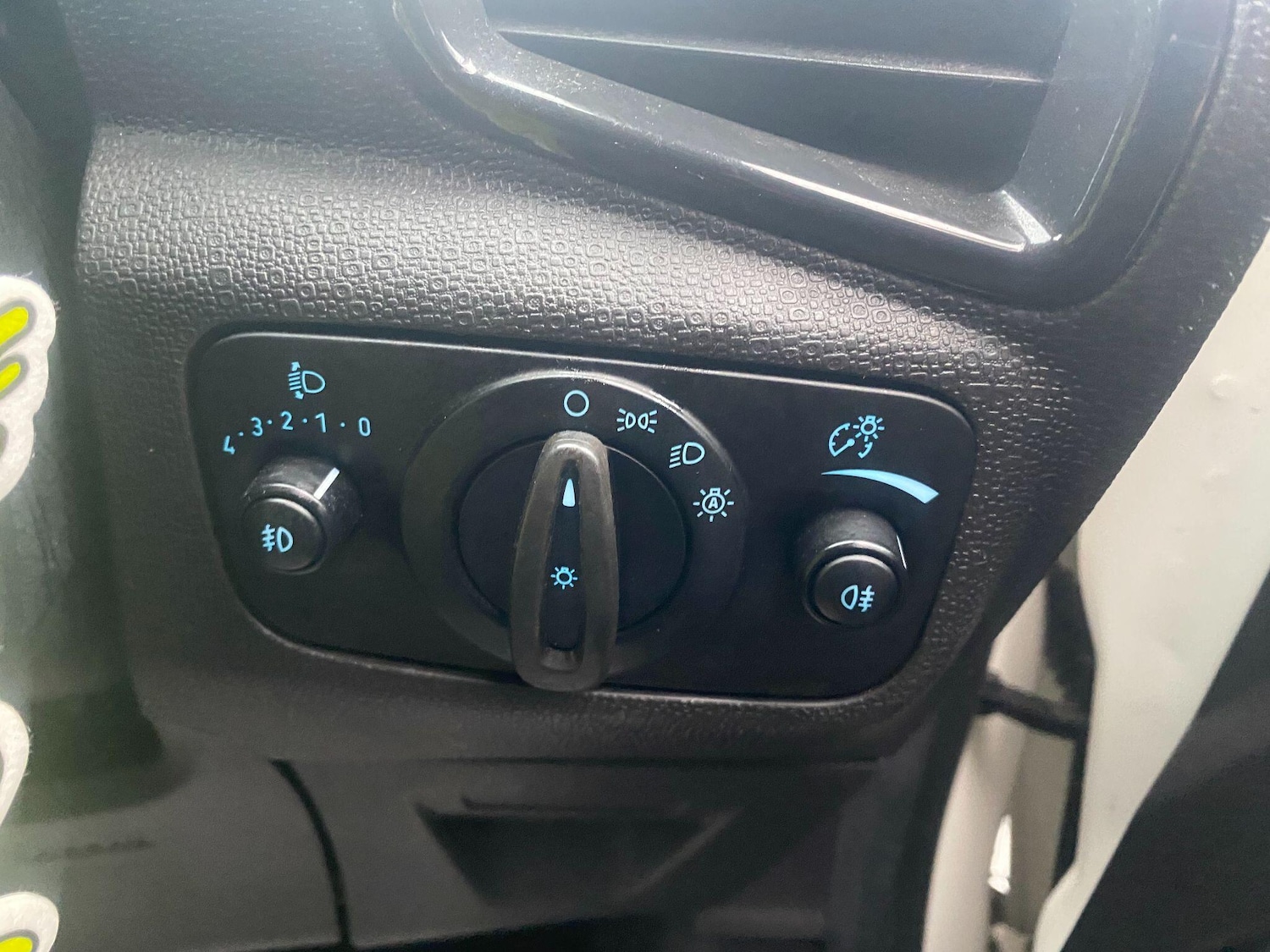 Used Ford Ecosport 2016 for sale - 76993490: Photo 10