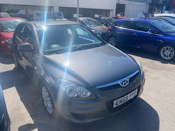 Used Hyundai i30 2010 for sale - 78361769: Photo