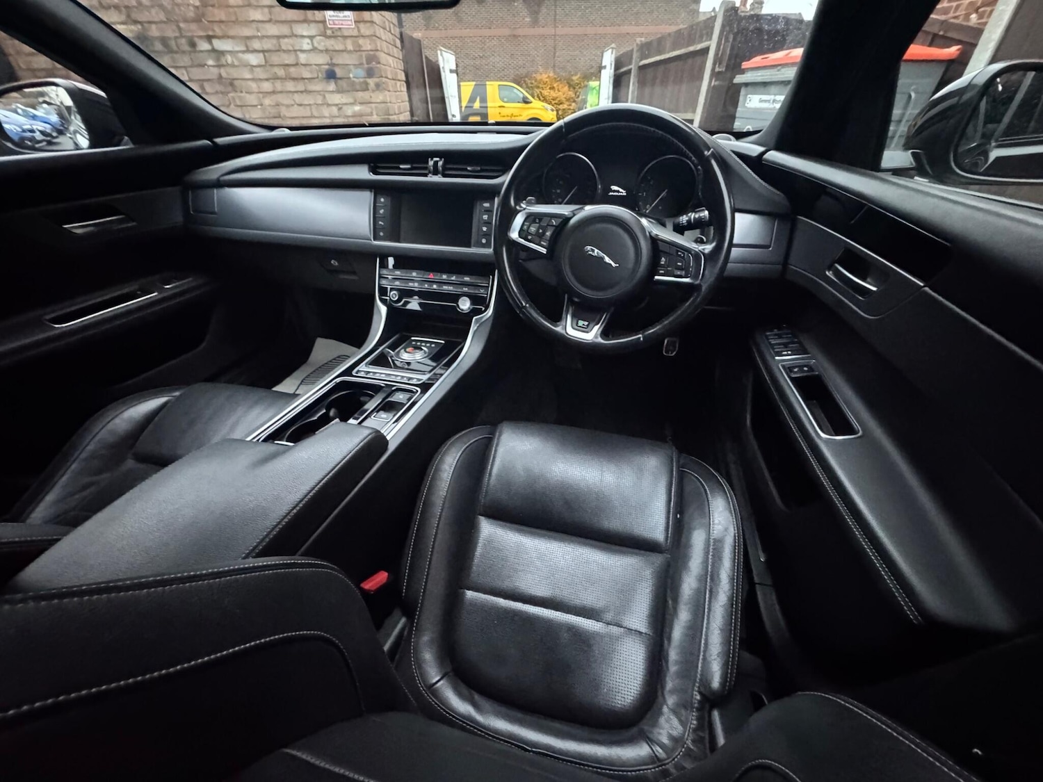 Used Jaguar XF 2017 for sale - 76780852: Photo 19