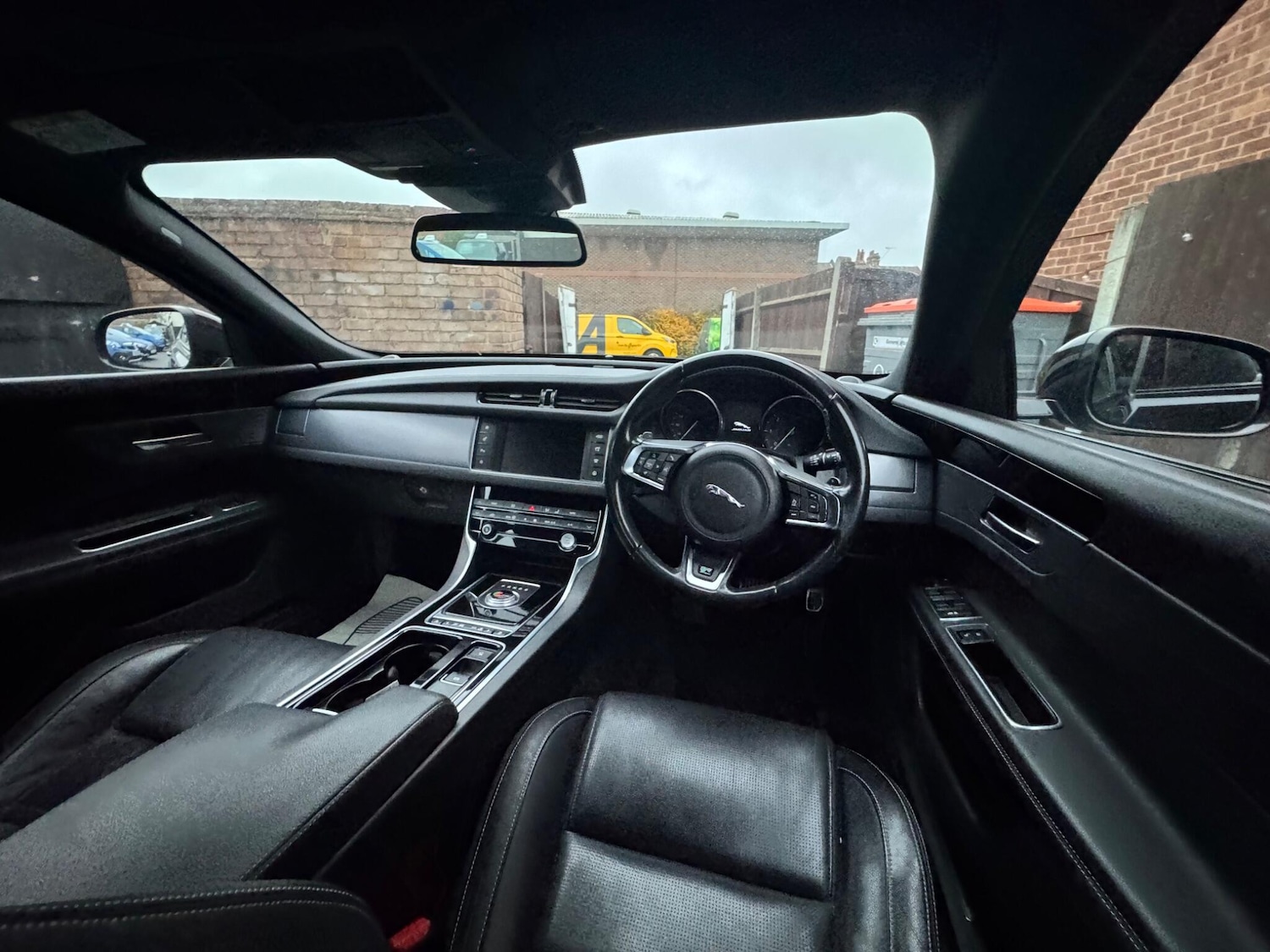 Used Jaguar XF 2017 for sale - 76780852: Photo 20