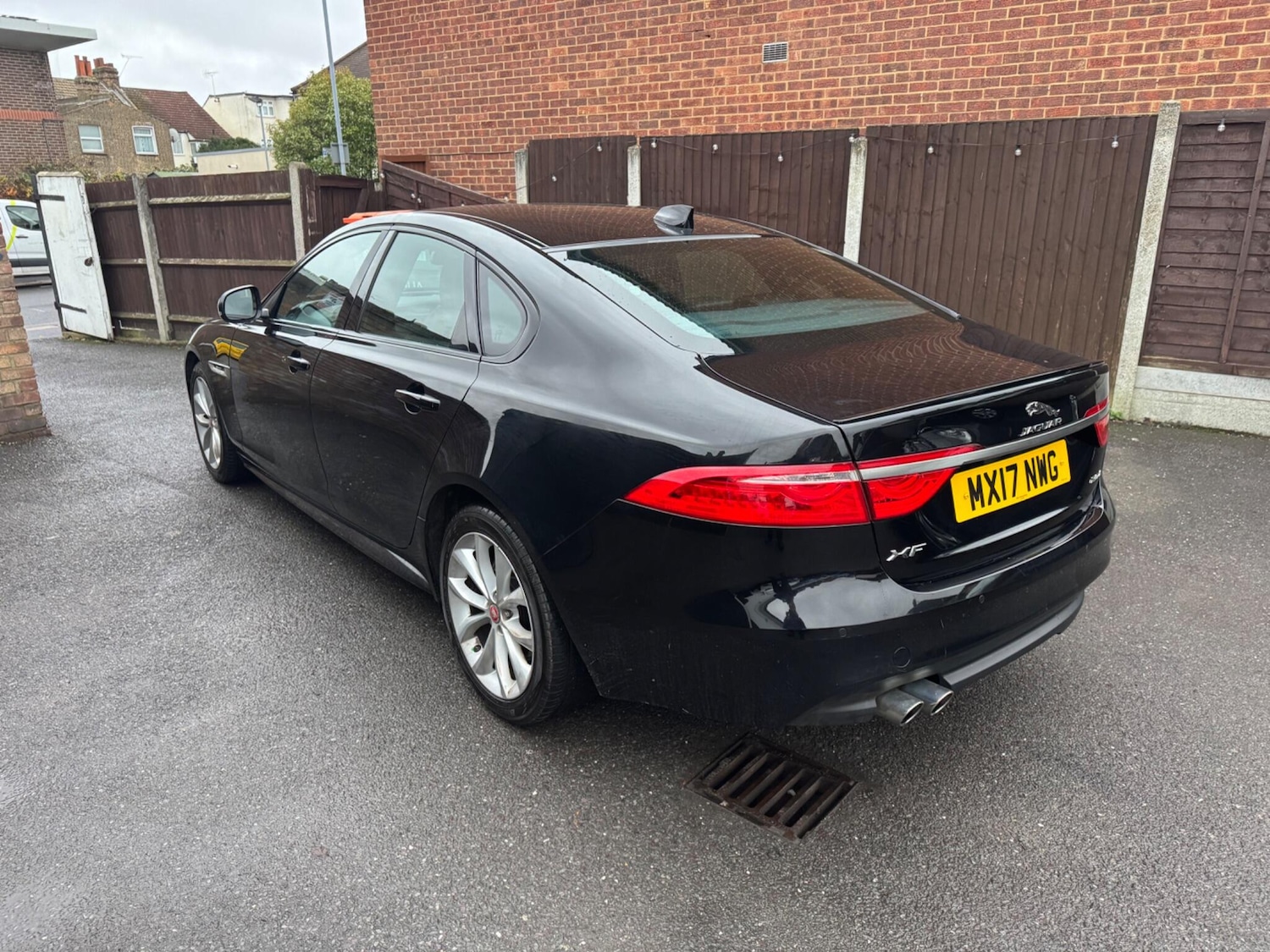 Used Jaguar XF 2017 for sale - 76780852: Photo 6