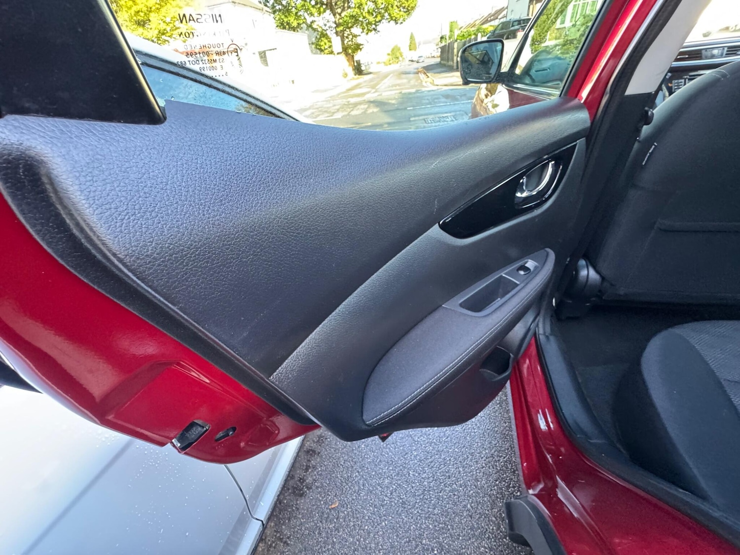 Used Nissan Qashqai 2015 for sale - 76398100: Photo 16