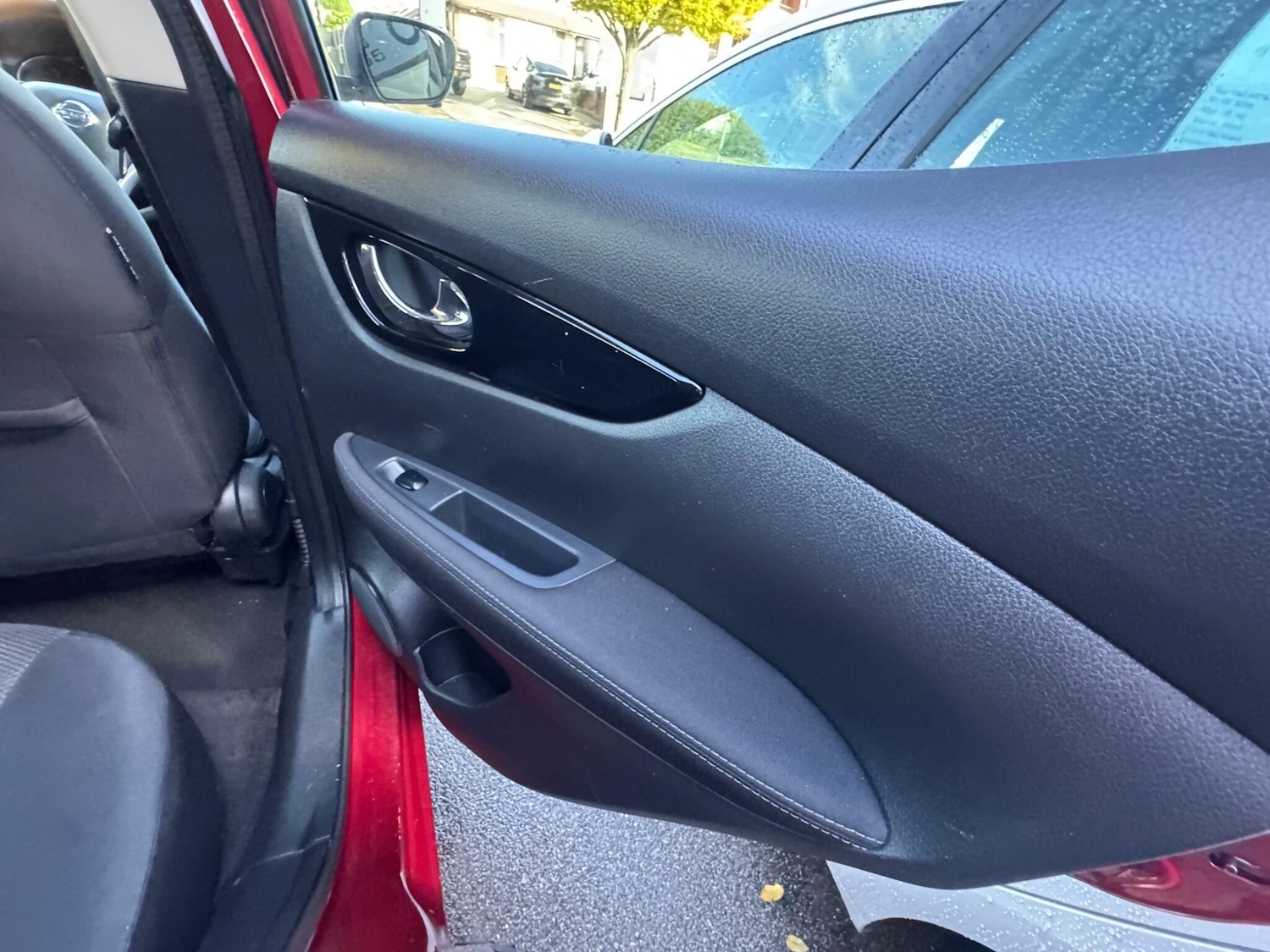 Used Nissan Qashqai 2015 for sale - 76398100: Photo 22