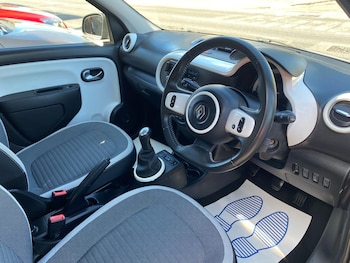 Used Renault Twingo 2015 for sale - 76072859: Photo 4