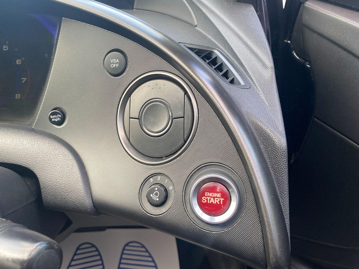 Used Honda Civic 2011 for sale - 77799454: Photo 11