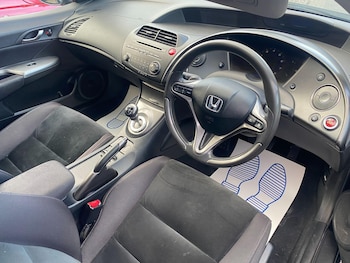 Used Honda Civic 2011 for sale - 77799454: Photo