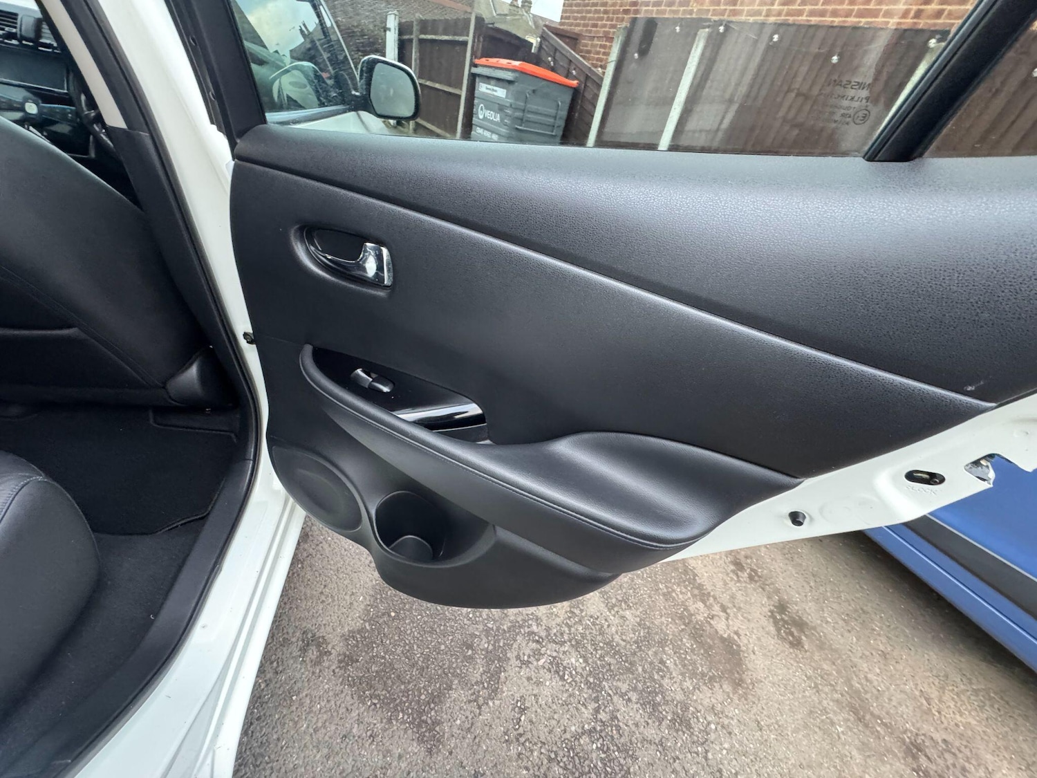 Used Nissan Leaf 2015 for sale - 76976612: Photo 23