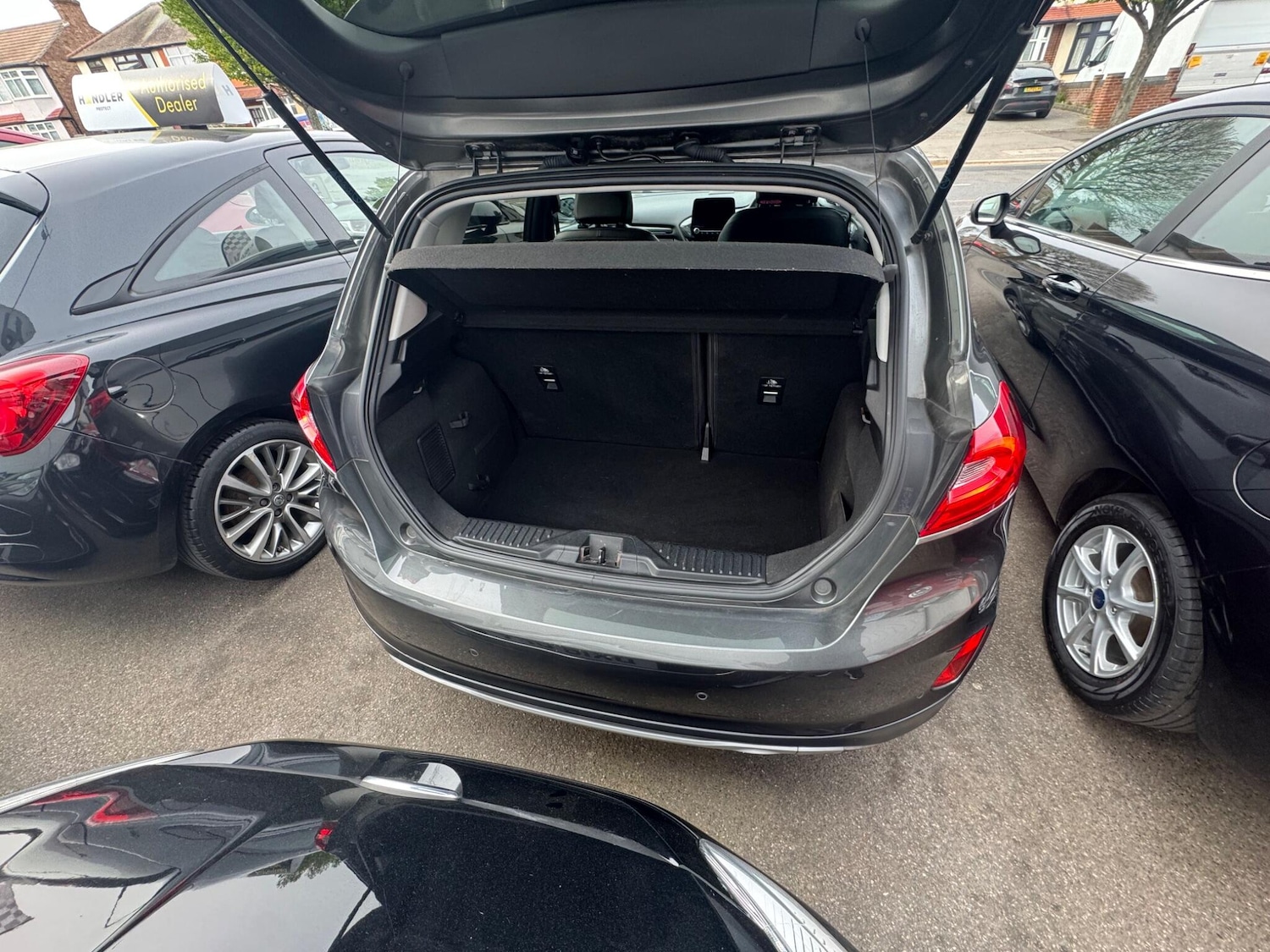 Used Ford Fiesta for sale - 78214536: Photo 5