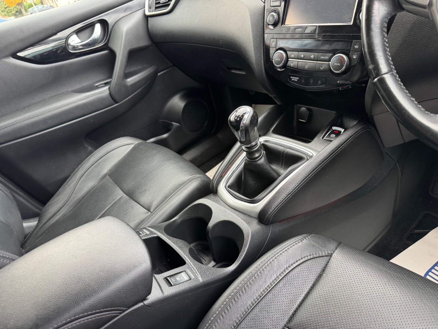 Used Nissan Qashqai 2017 for sale - 76423162: Photo 11