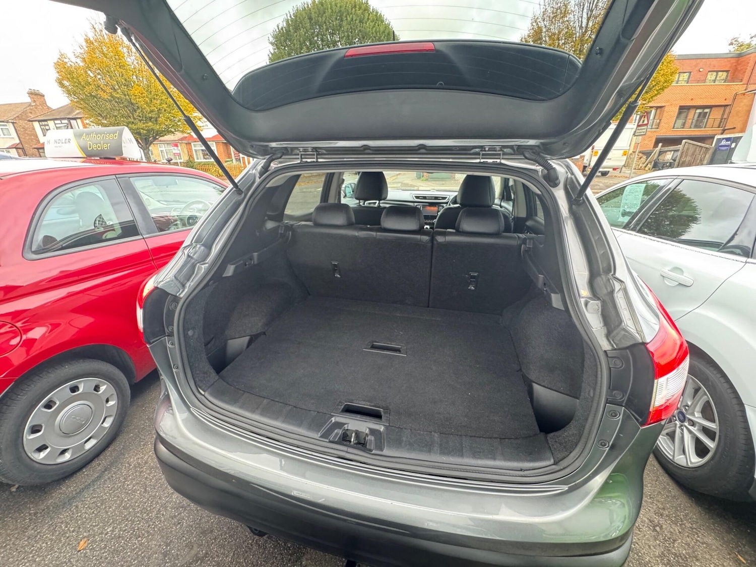 Used Nissan Qashqai 2017 for sale - 76423162: Photo 17