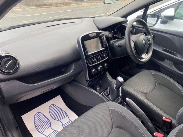 Used Renault Clio 2018 for sale - 76326255: Photo 17