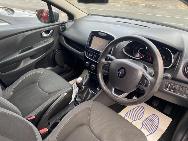 Used Renault Clio 2018 for sale - 76326255: Photo 4