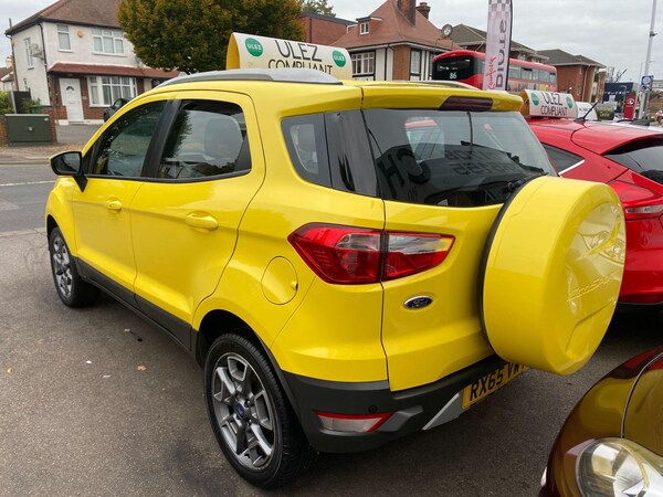 Used Ford Ecosport 2015 for sale - 76307536: Photo 4