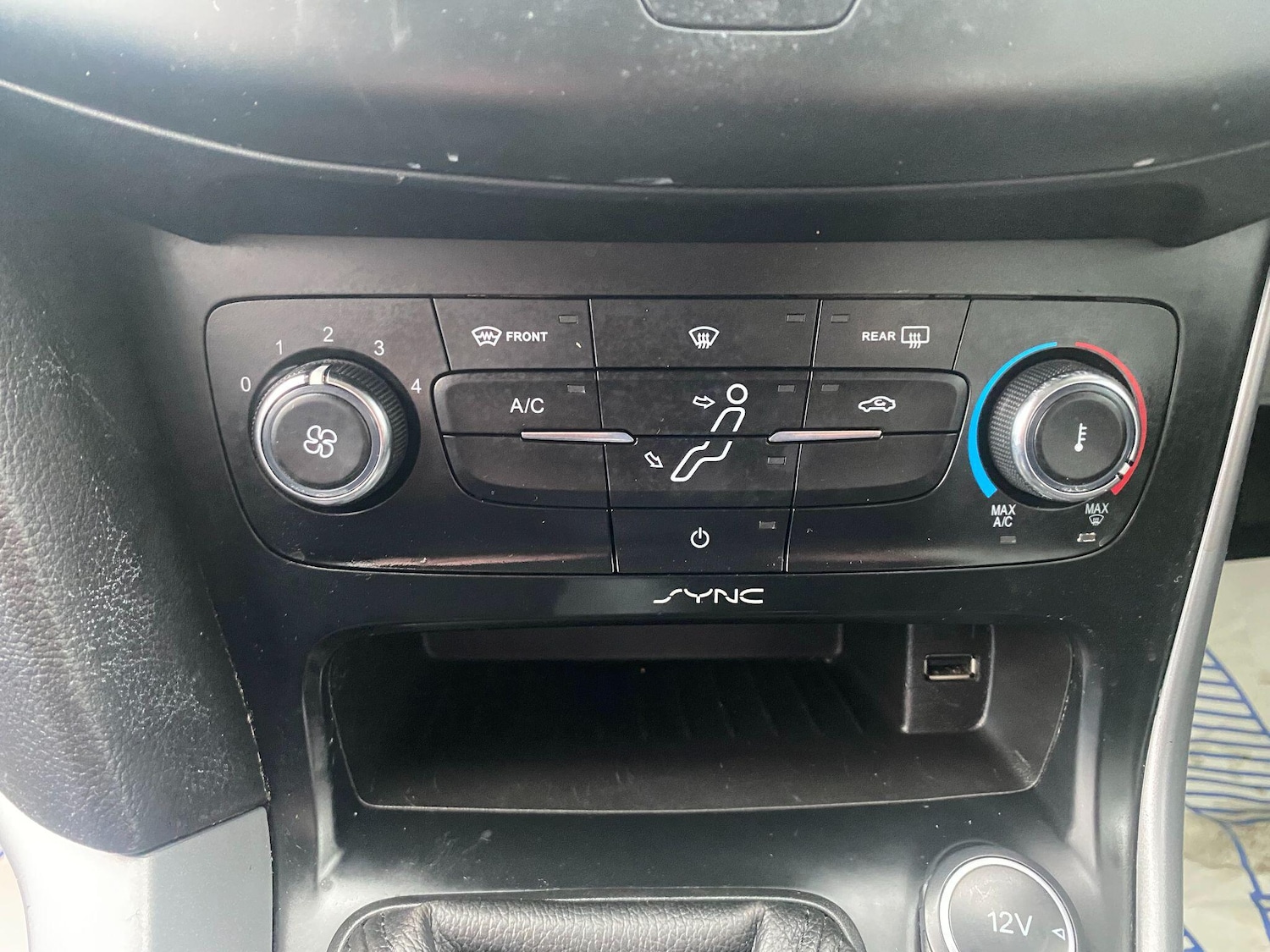 Used Ford Focus 2015 for sale - 77345286: Photo 14