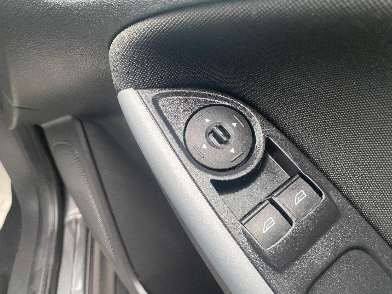 Used Ford Focus 2015 for sale - 77345286: Photo 7