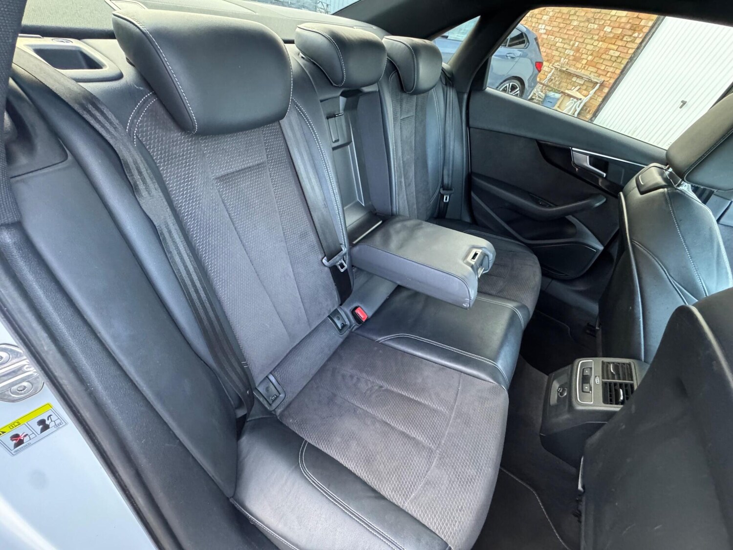 Used Audi A4 2018 for sale - 77839480: Photo 7