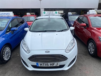 Used Ford Fiesta 2015 for sale - 75334786: Photo