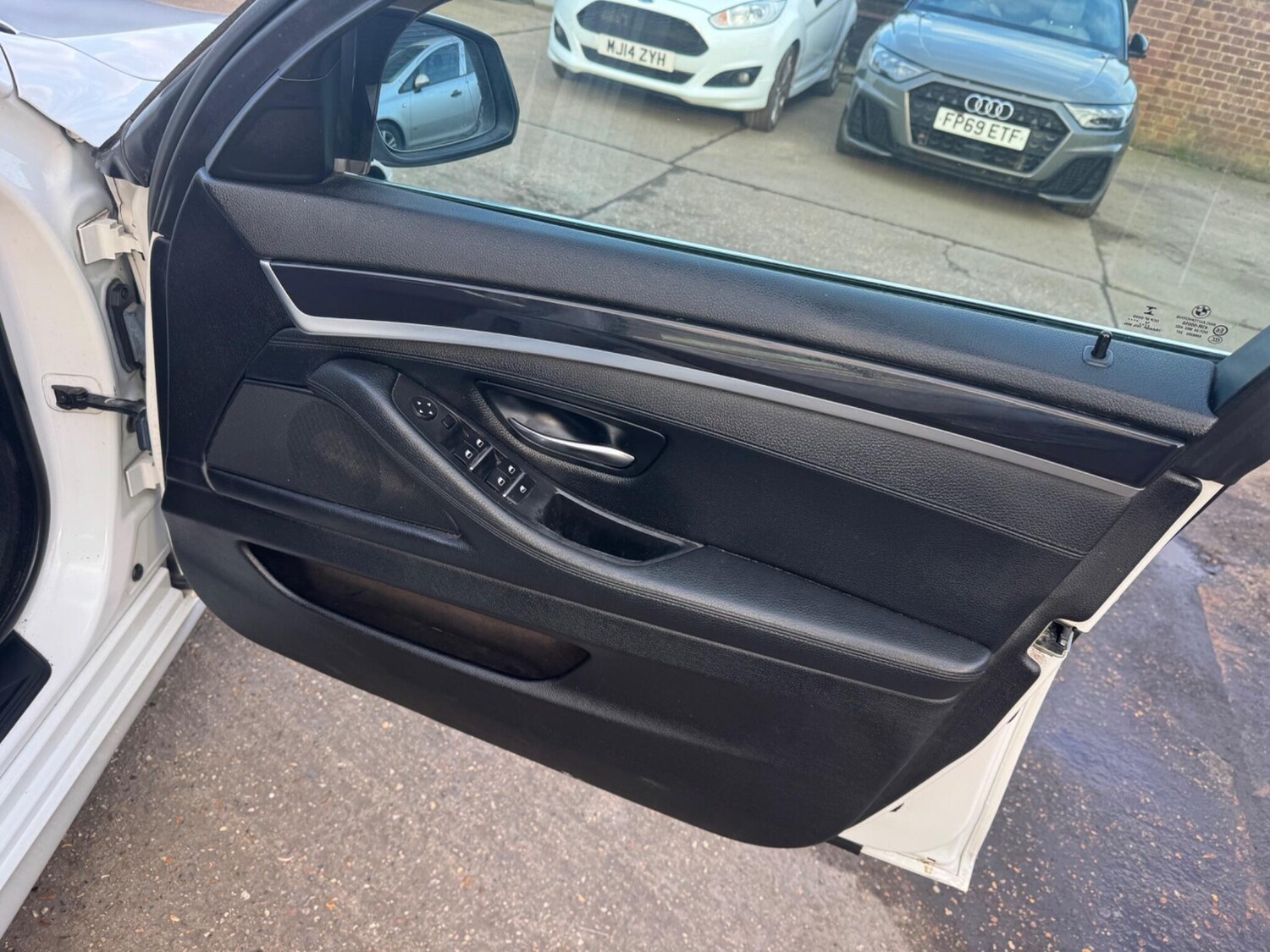 Used BMW 5 Series for sale - 77738400: Photo 14