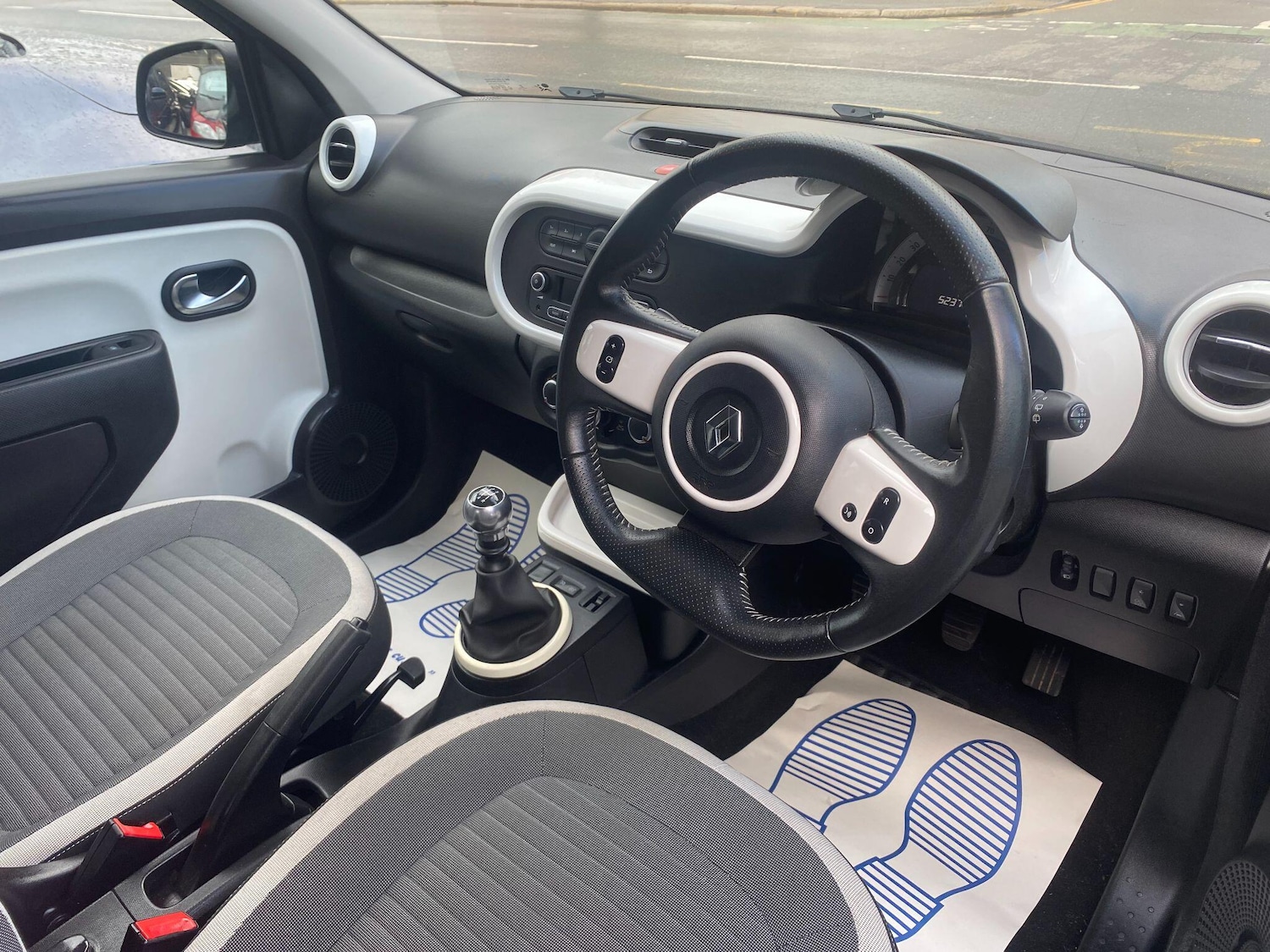 Used Renault Twingo 2015 for sale - 77396194: Photo 4