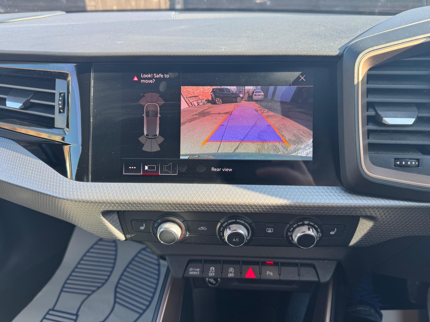 Used Audi A1 for sale - 77737831: Photo 5