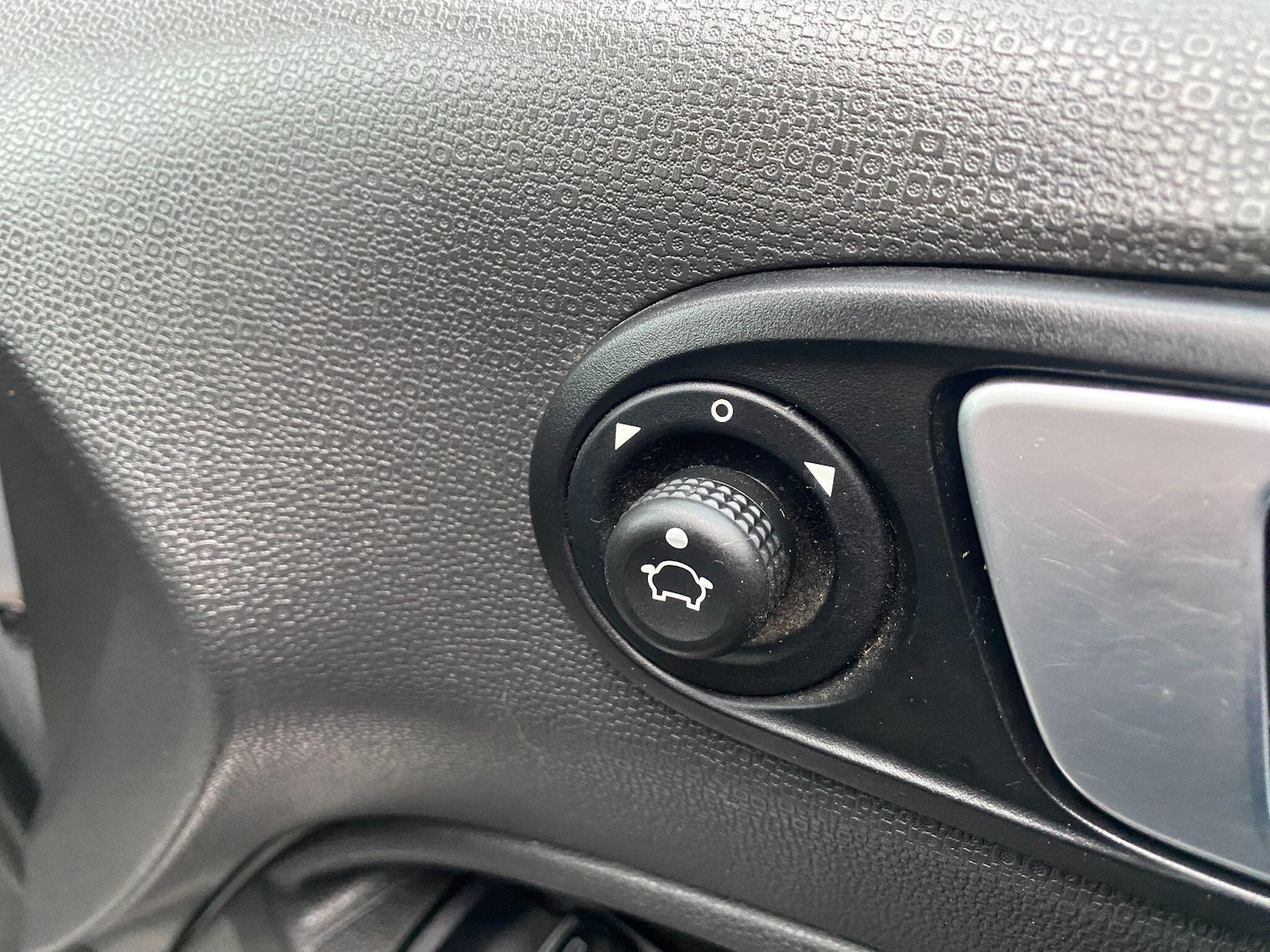 Used Ford Ecosport 2017 for sale - 76927077: Photo 12