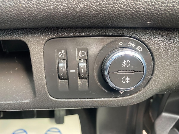 Used Vauxhall Meriva 2016 for sale - 74934775: Photo 10