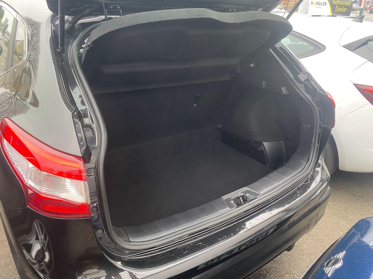 Used Nissan Qashqai 2017 for sale - 77426045: Photo 7