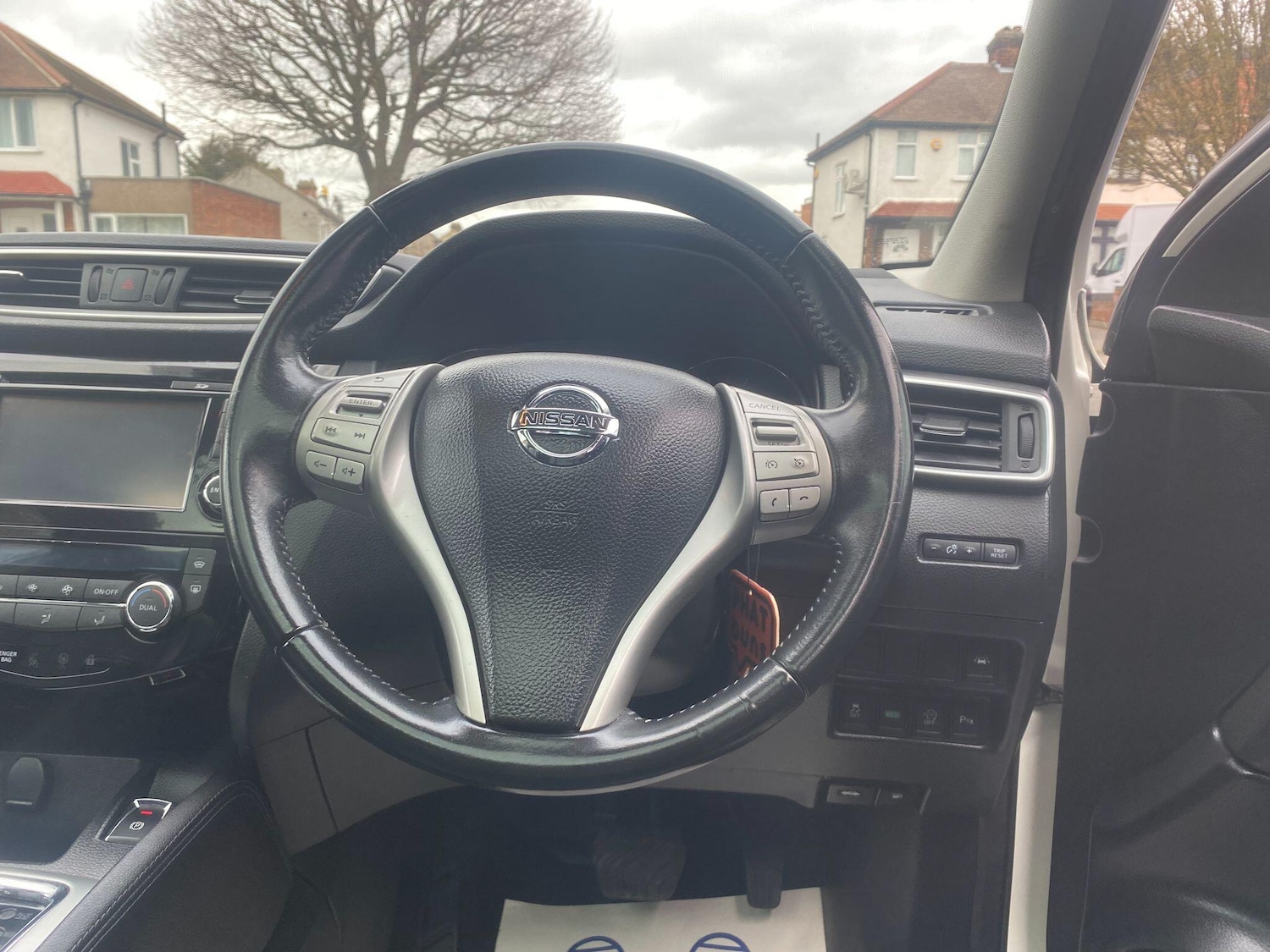 Used Nissan Qashqai for sale - 77683642: Photo 16