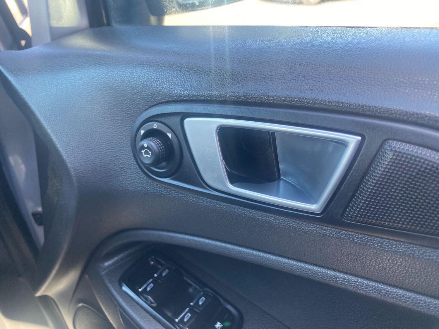 Used Ford Ecosport 2017 for sale - 78157302: Photo 11