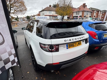 Used Land Rover Discovery Sport 2017 for sale - 76473406: Photo