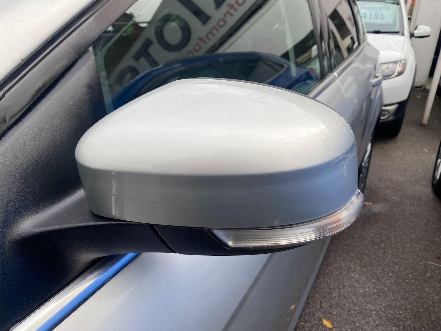 Used Ford Focus 2017 for sale - 76549602: Photo 5