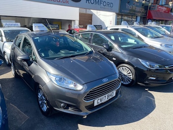 Used Ford Fiesta 2017 for sale - 78448525: Photo