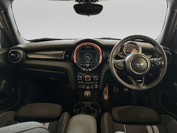 Used MINI Hatch 2020 for sale - 79353245: Photo