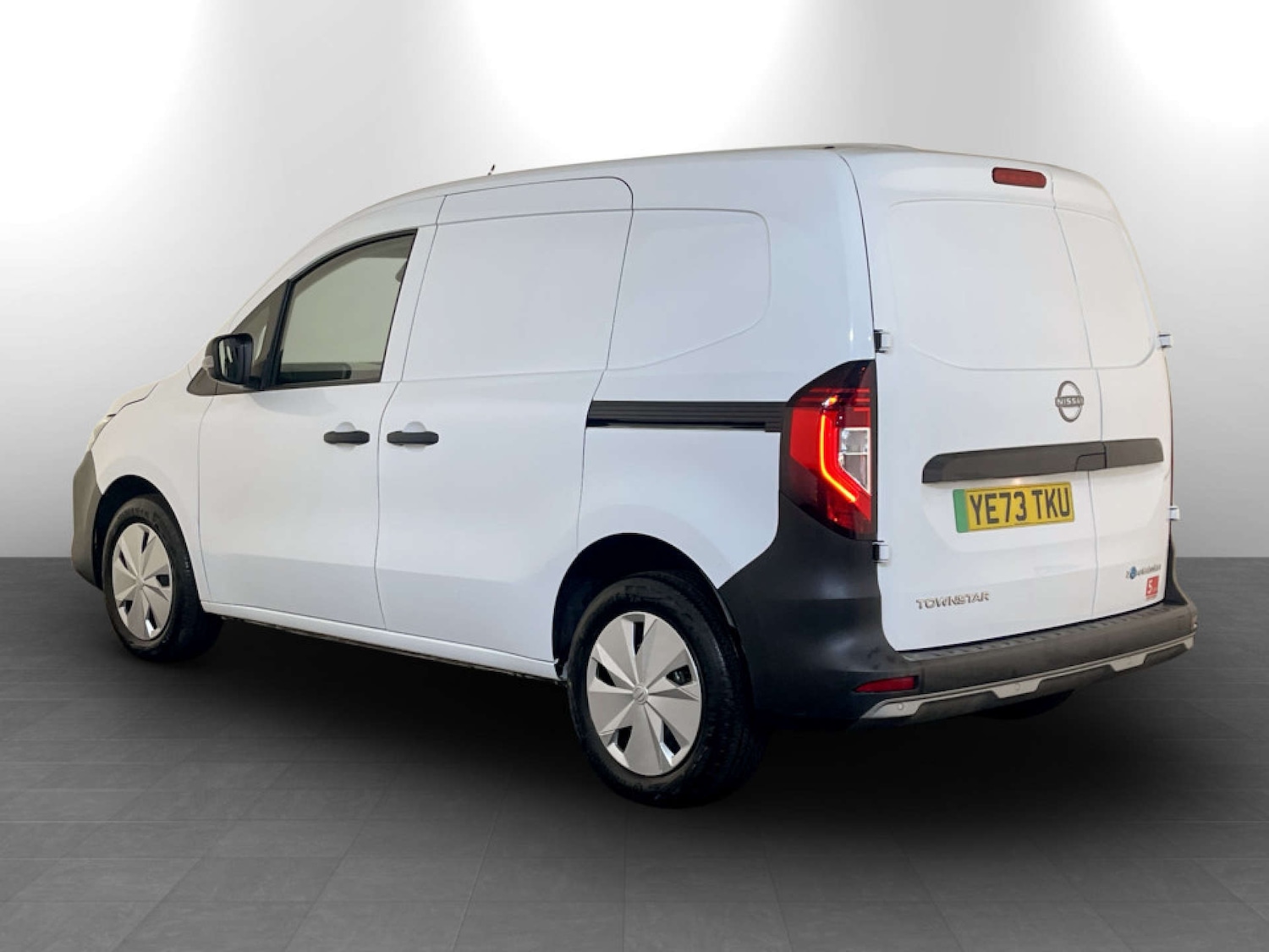 Used Nissan Other 2023 for sale - 77297271: Photo 7