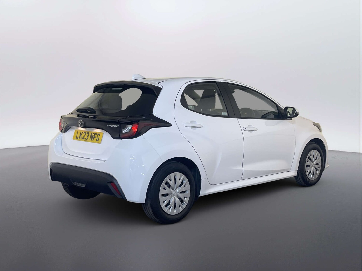 Used Mazda Mazda2 HYBRID 2023 for sale - 78190083: Photo 10