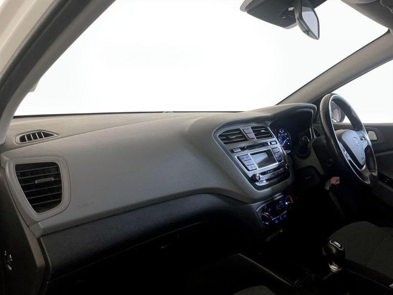 Used Hyundai i20 2016 for sale - 76534509: Photo 12