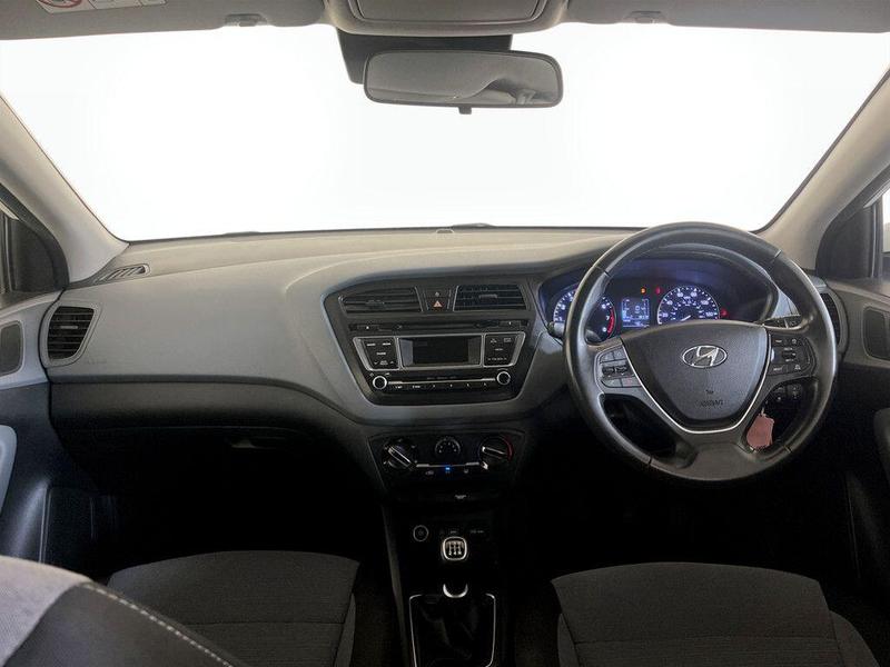 Used Hyundai i20 2016 for sale - 76534509: Photo 3