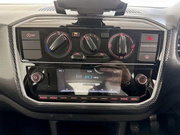 Used Volkswagen up! 2019 for sale - 76008490: Photo 24