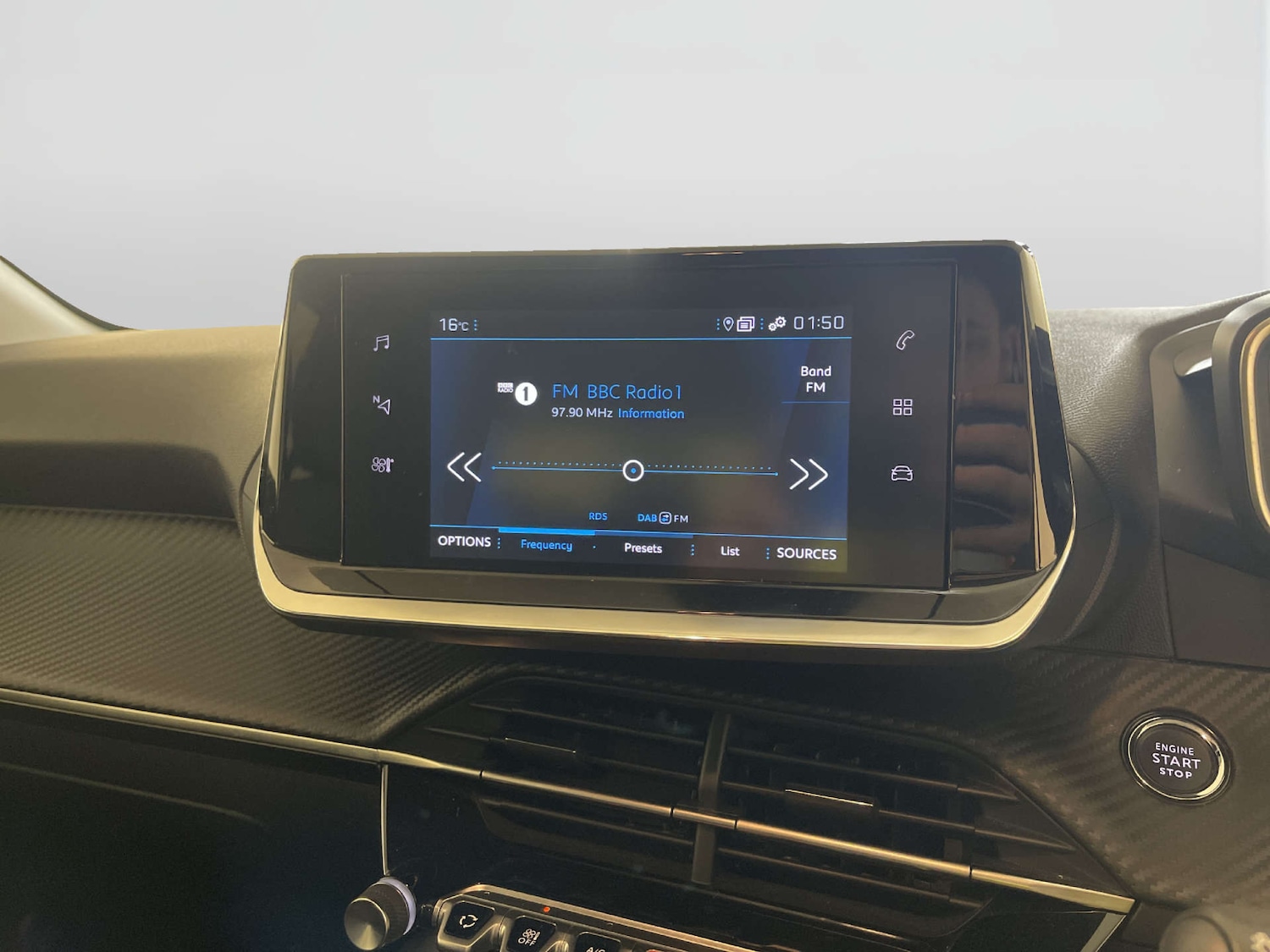 Used Peugeot 208 2023 for sale - 77945418: Photo 23