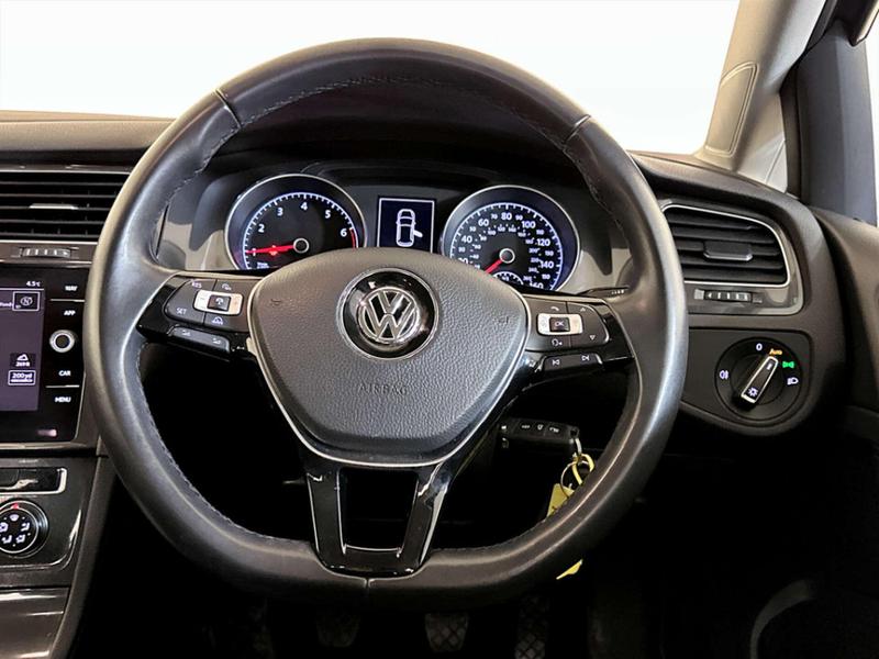 Used Volkswagen Golf 2017 for sale - 76782219: Photo 16