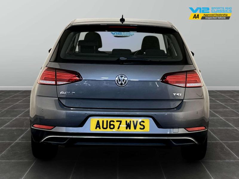Used Volkswagen Golf 2017 for sale - 76782219: Photo 9