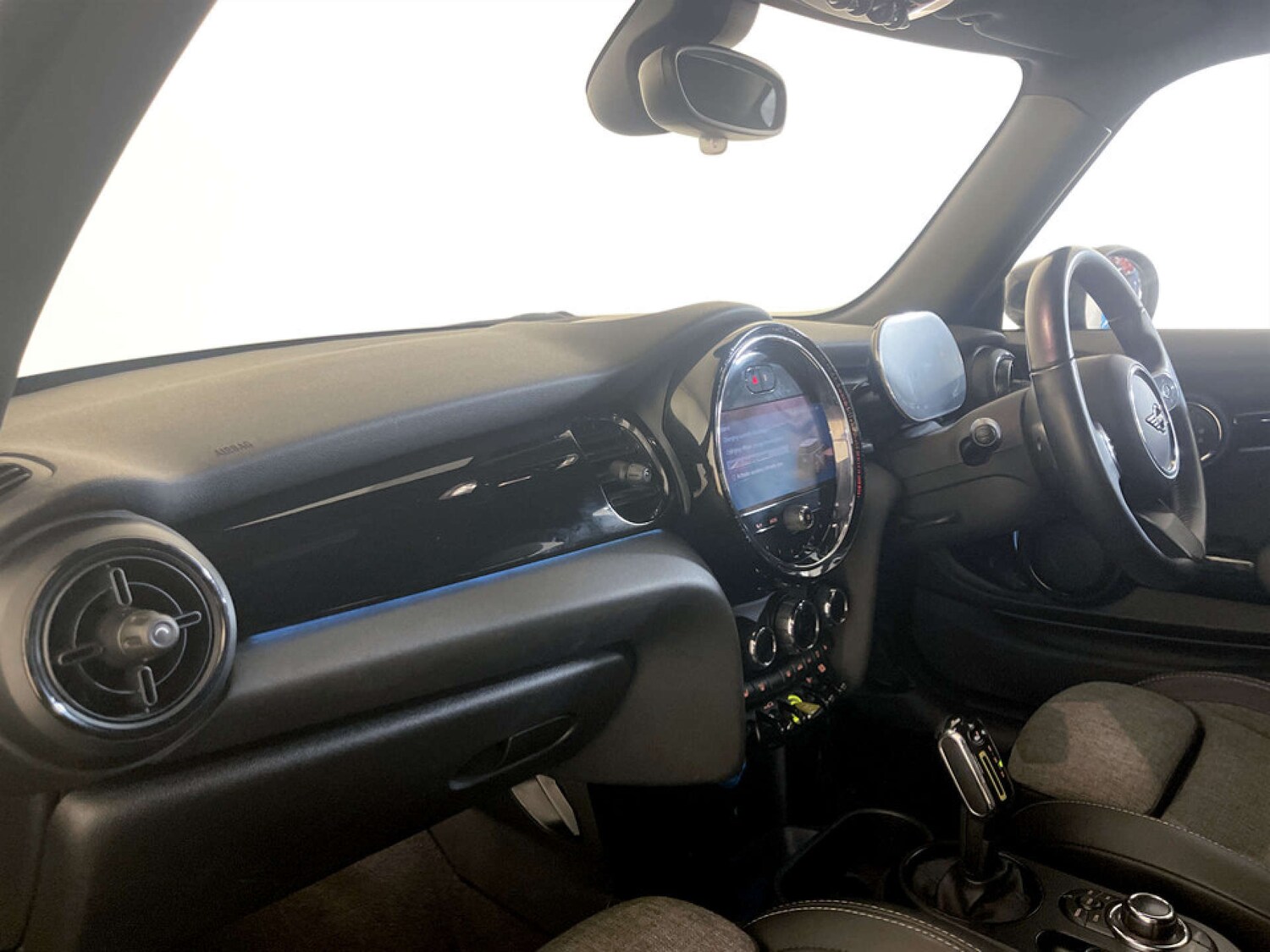 Used MINI Hatch 2022 for sale - 77639622: Photo 12