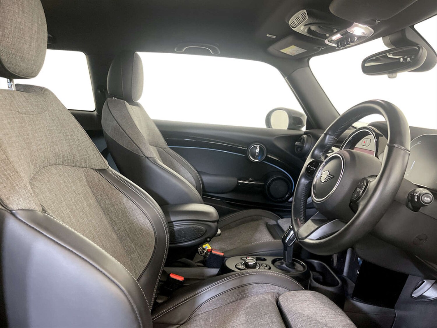 Used MINI Hatch 2022 for sale - 77639622: Photo 13