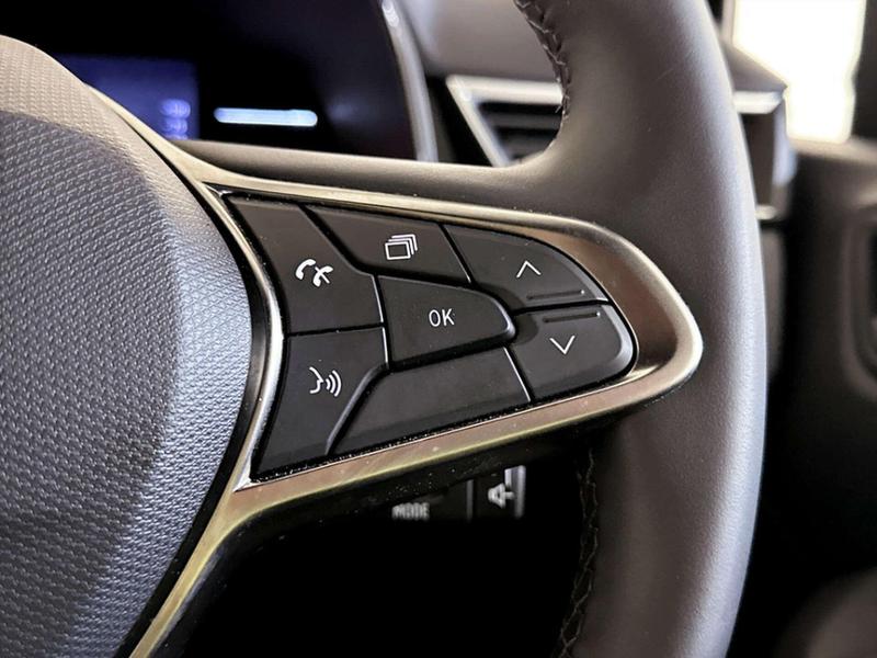 Used Renault Clio 2024 for sale - 76825910: Photo 19