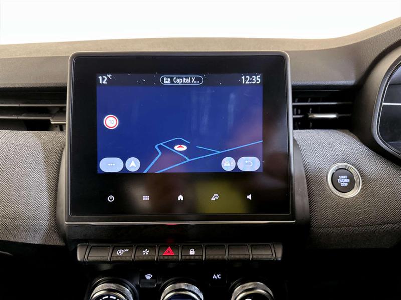 Used Renault Clio 2024 for sale - 76825910: Photo 21